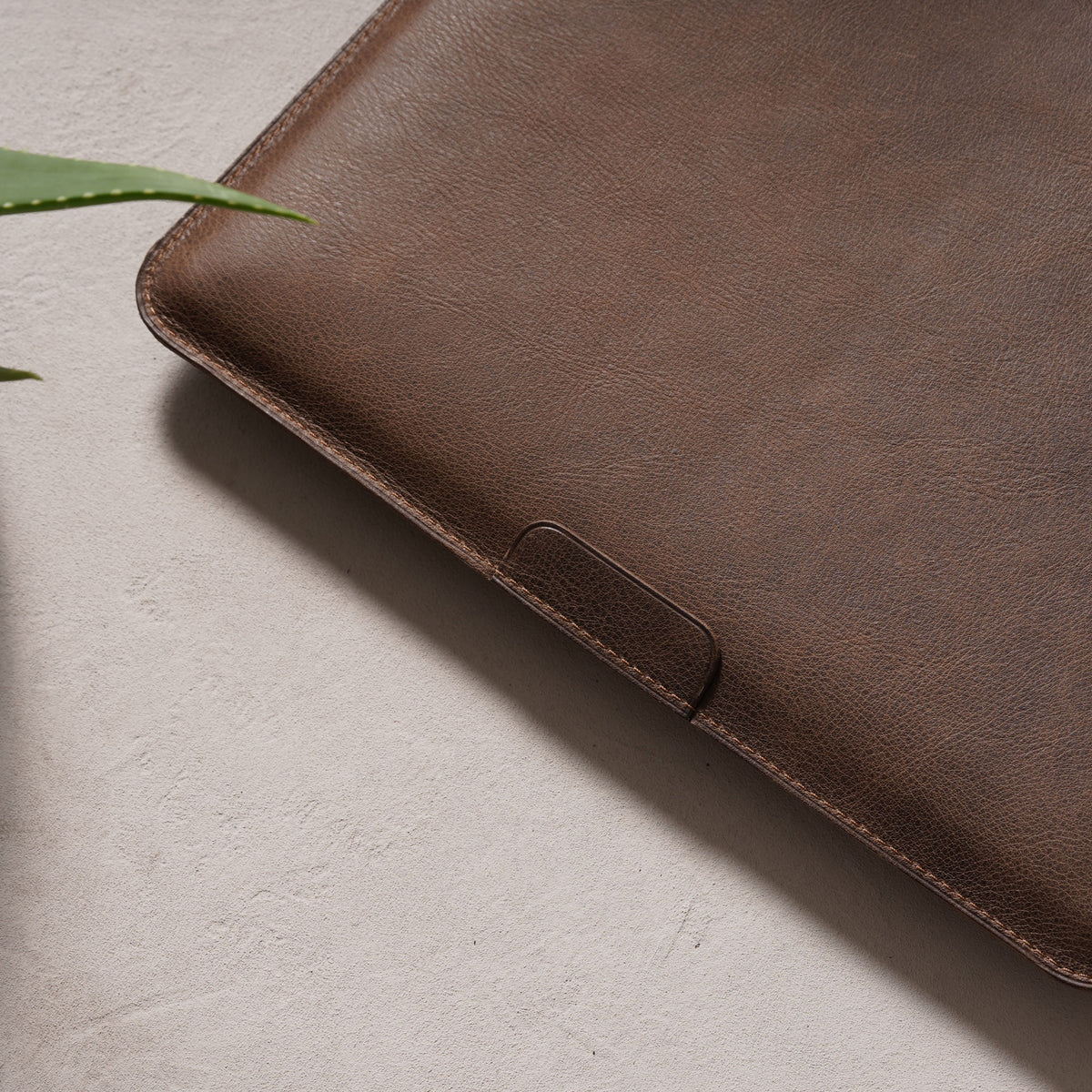 Housse d'ordinateur en cuir basic
